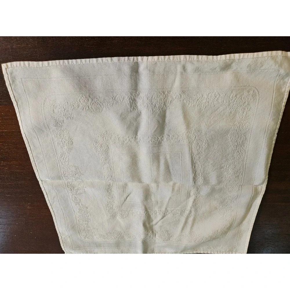 Damask Cloth Napkins Unisex 16x16 Cream Floral Scrollwork Set of 6
